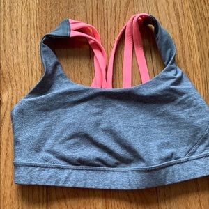 Iululemon sports bra 6